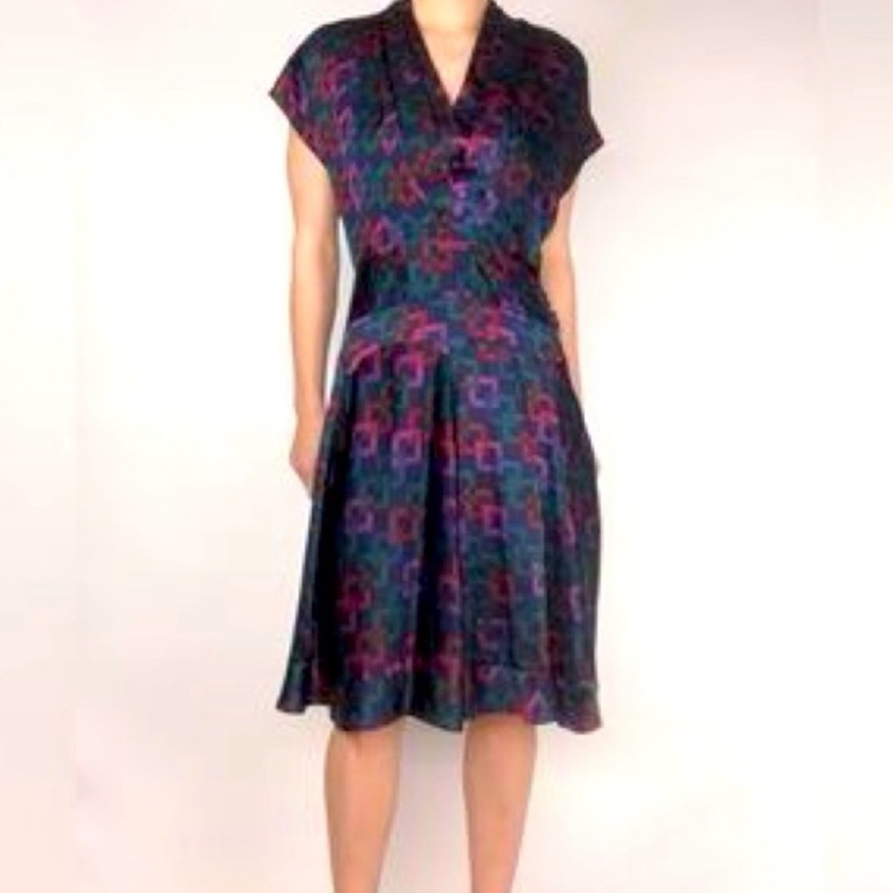 Trovata Silk Geometric Print V Neck Fit and Flare Dress | M